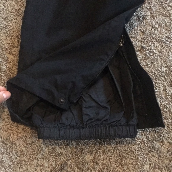 Black Goretex Marmot Palisades Snow Pants - Picture 7 of 7